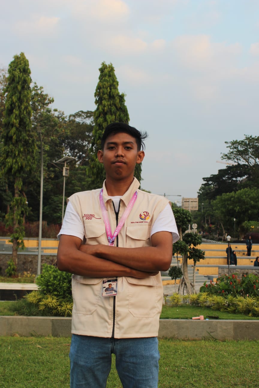 Agung Dwi Nugroho - Satra Inggris